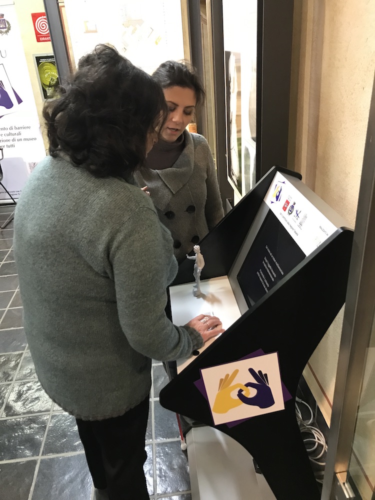 Luciana Pericci (UICI Grosseto) durante la presentazione di Museo4U a Vetulonia, 03 dicembre 2017.